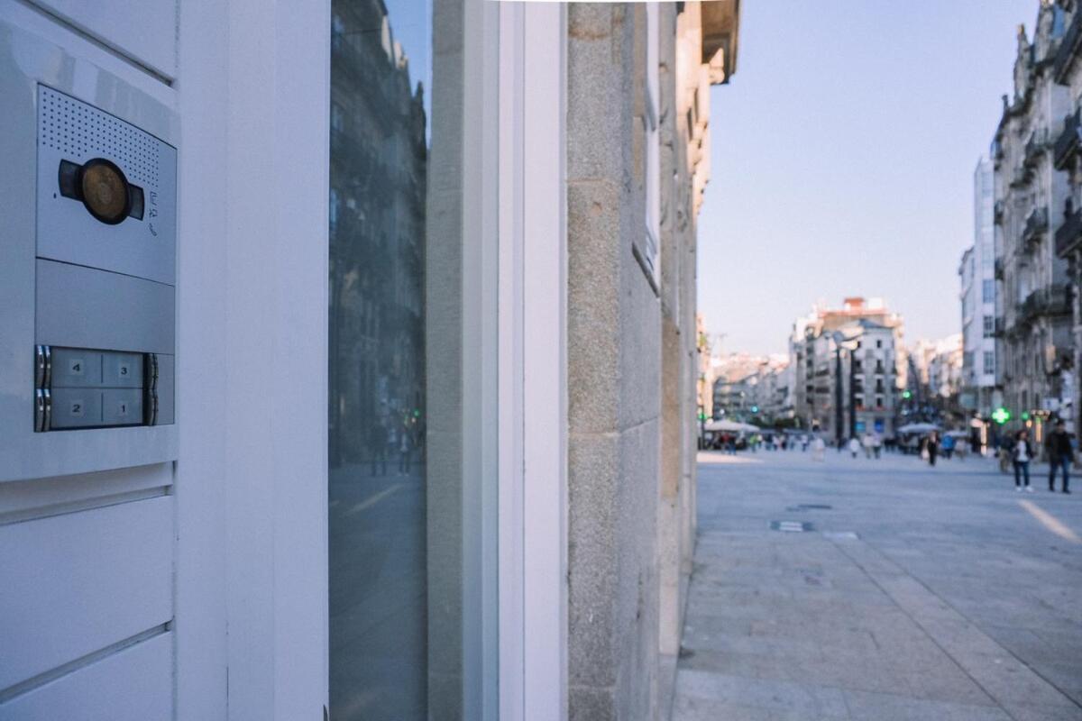 Apartamento Atico Con Luz Y Brillo En By *